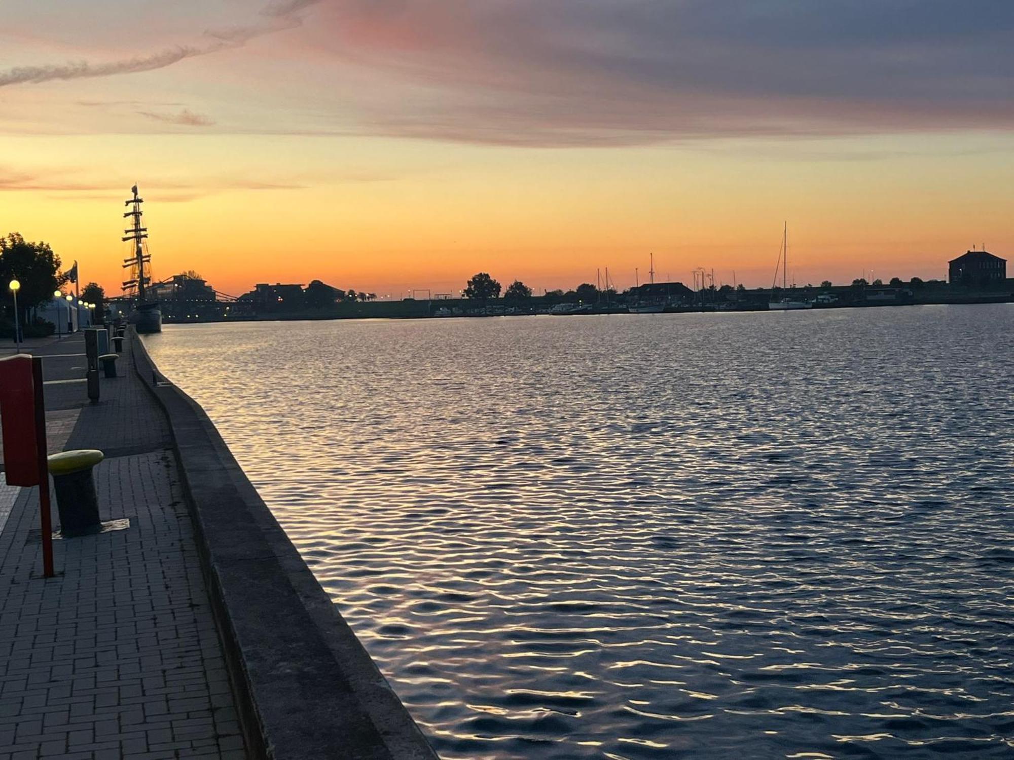 Dat Wittsche Hus - Ferienwohnung An Der Nordsee Wilhelmshaven Ngoại thất bức ảnh